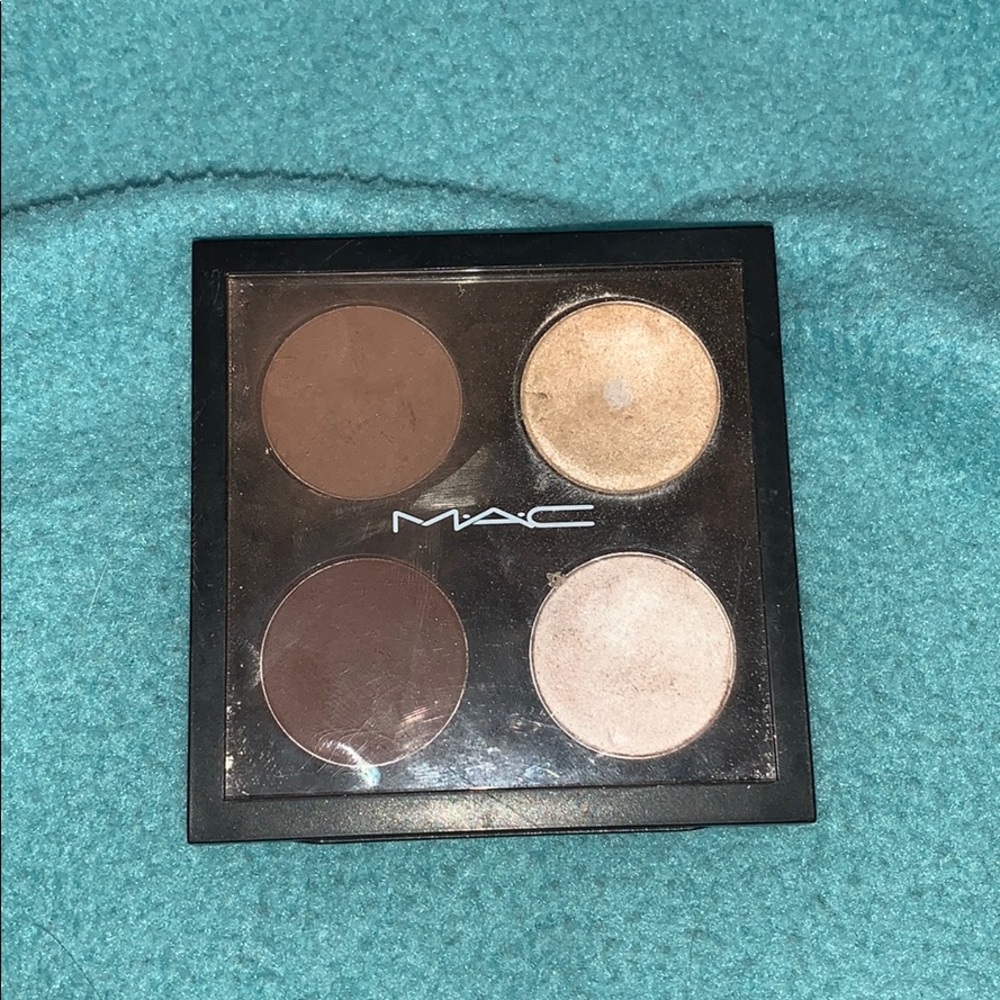 Mac eyeshadow